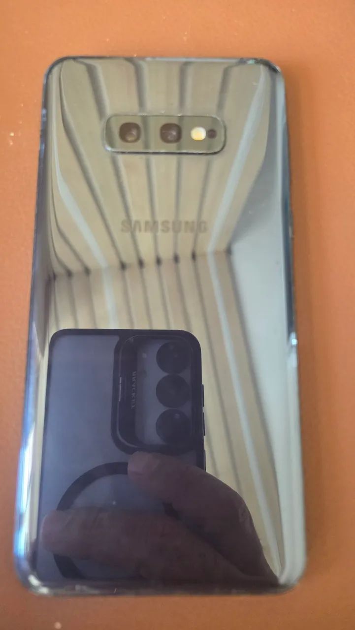 Celular Galaxy S10e 128Gb - Foto 2