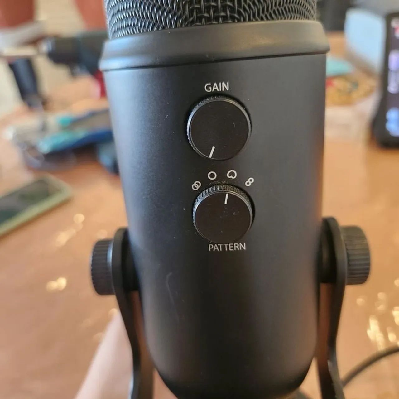 Microfone Blue Yeti Original + Braço Blue Compass + Shock Mount - Foto 3