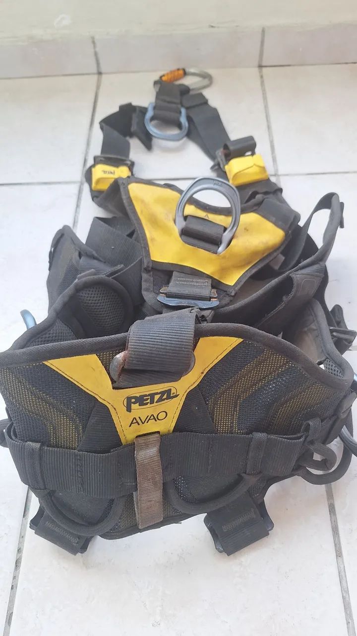 Cinto tipo paraquedista escalada e Industrial e Importado da  PETZL