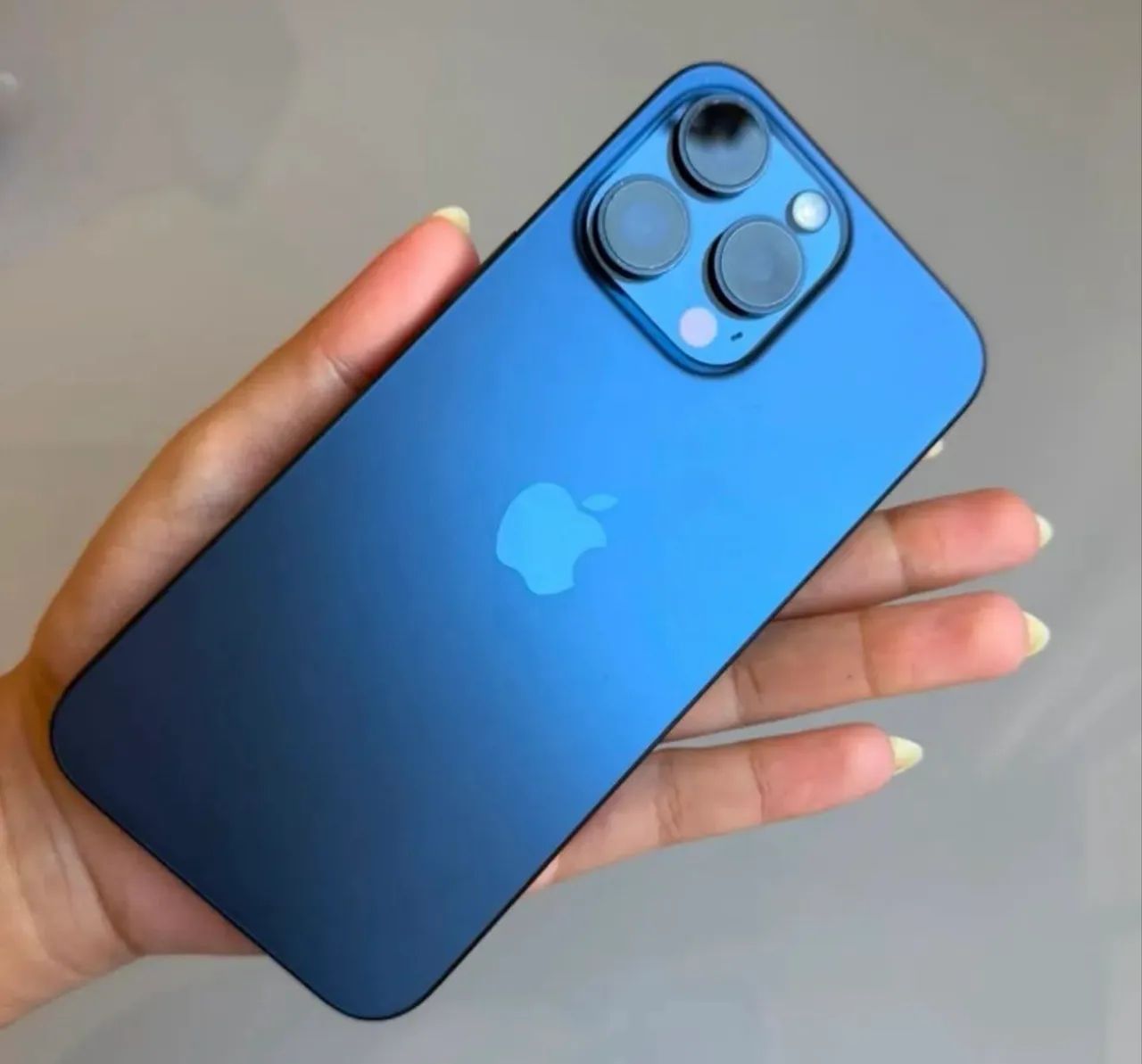 iPhone 15 pro max  - Foto 2