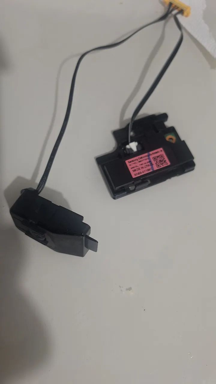 Peças tv samsung smart 40 polegadas a tela quebrou aceito troca tb  - Foto 6