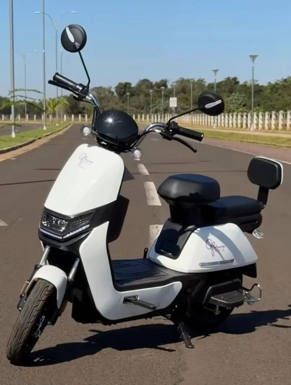 Bicicleta elétrica GHIS 