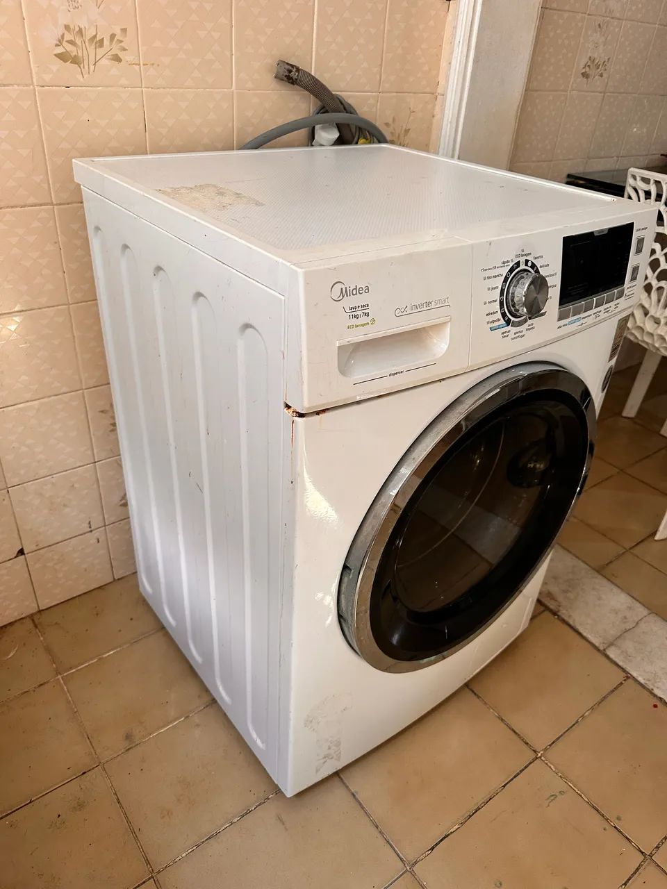 Vendo Máquina lava e seca em perfeito estado de funcionamento! - Foto 2