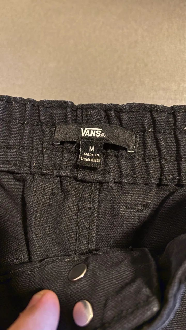 Vendo calça vans original  - Foto 4