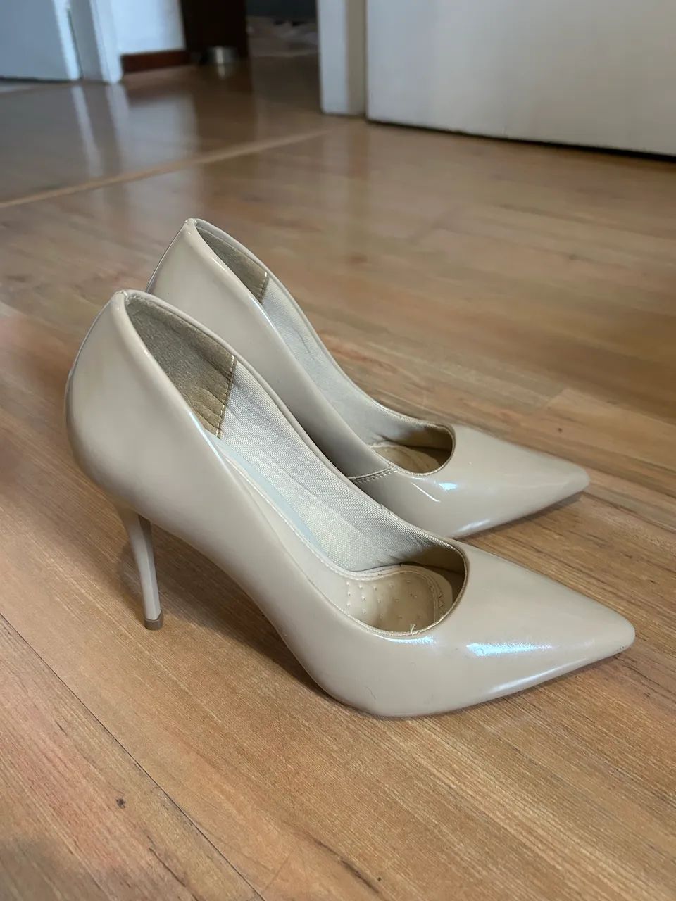 Scarpin bege número 37 - Foto 3