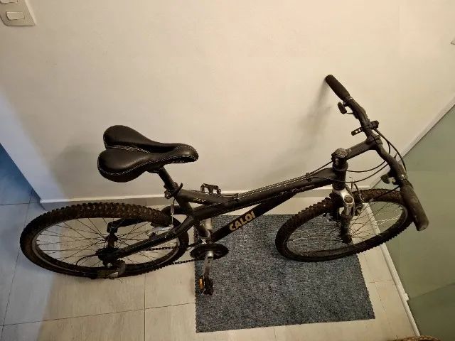 Bicicleta Caloi T-Type aro 26 21 marchas - Foto 5
