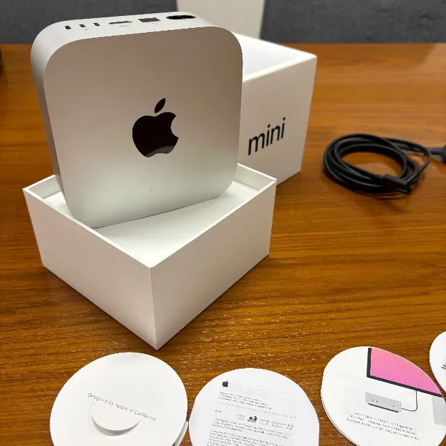 Mac Mini M4 - 24GB / 512 de armazenamento - Notebooks - Centro