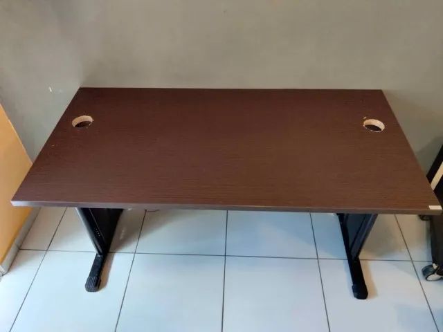 Mesa Birô Escritório Semi Nova Gamer Computador - Foto 2