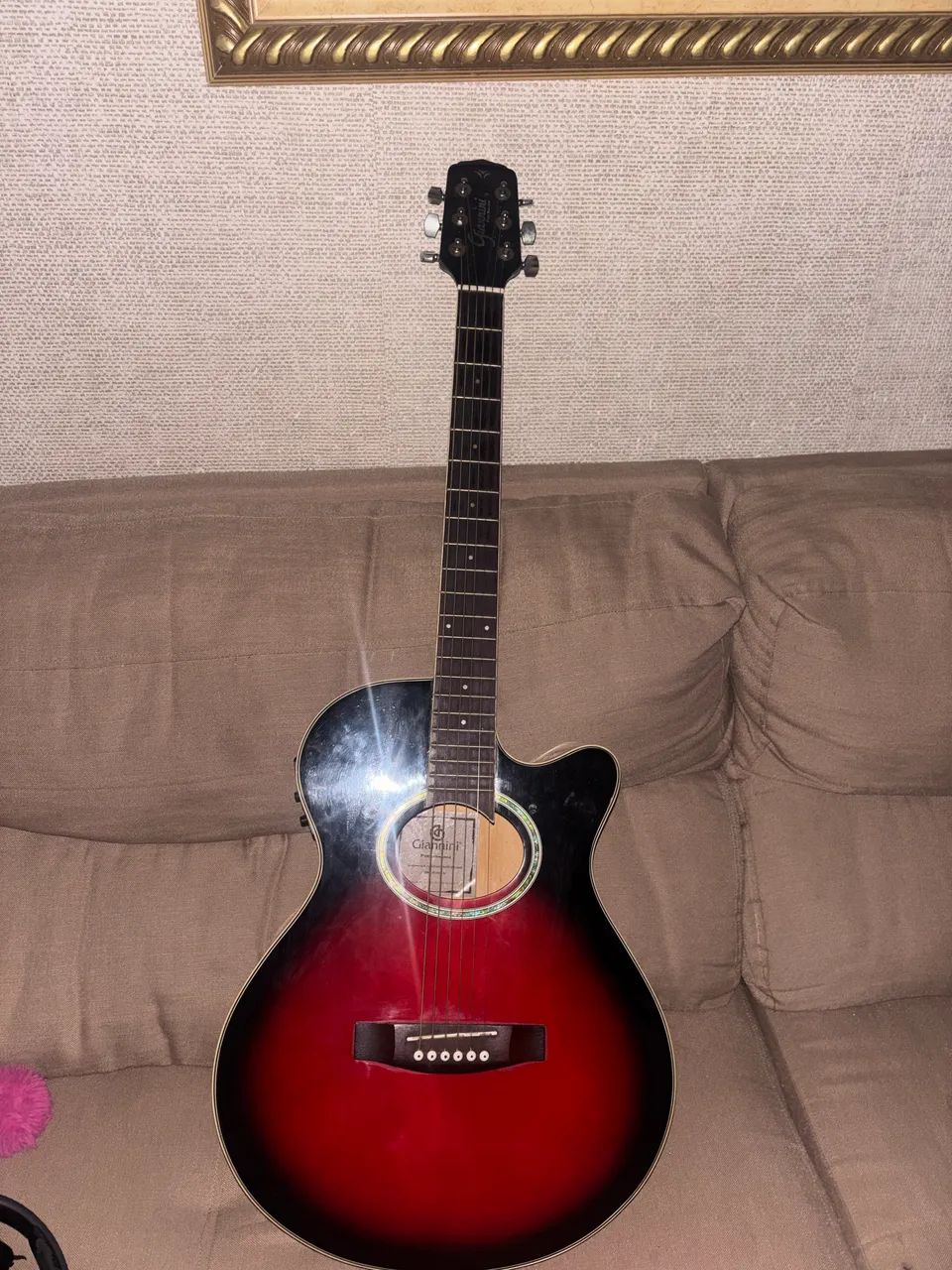 ? Violão Giannini Eletroacústico - R$ 600