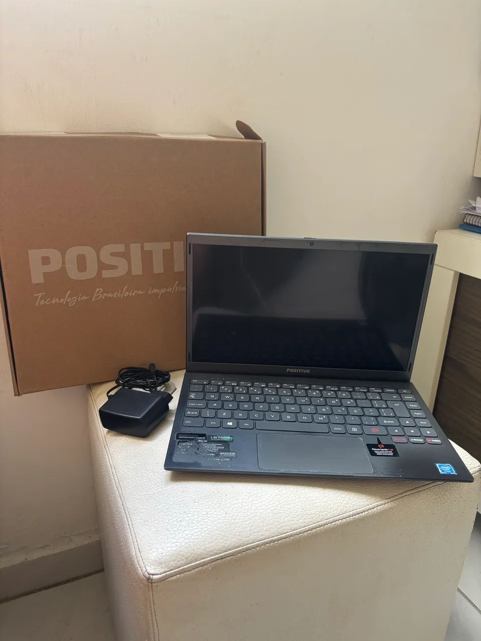 Notebook Positivo Motion Gray C4120F-S - SSD 120GB / 4GB RAM (Funcionando 100%)