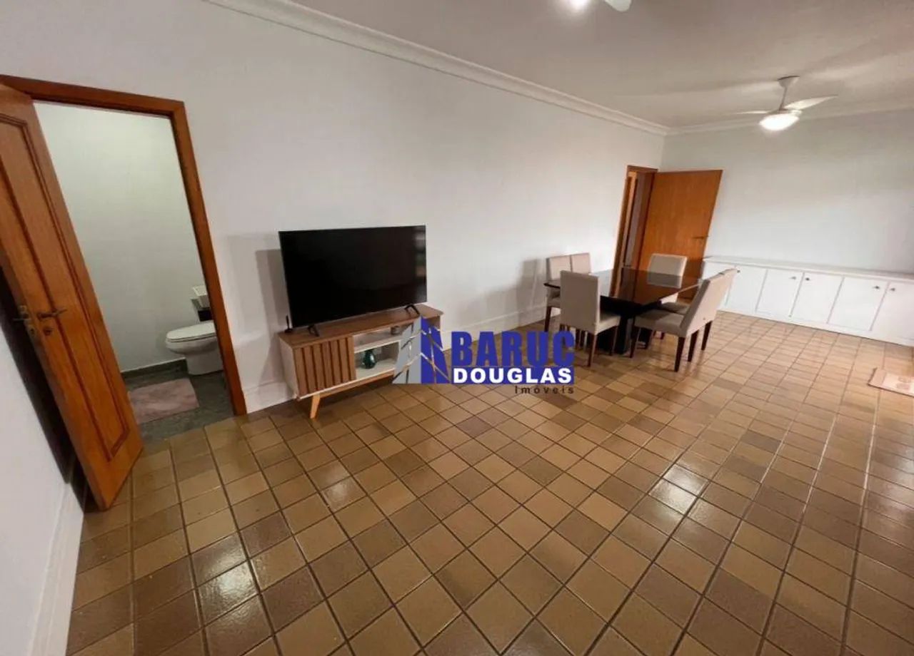 Vende-se ótimo apartamento no Edf. Central Park na praça popular, com 4 quartos sendo 2 su - Foto 2