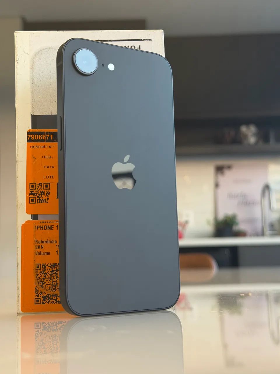 iPhone 16E 128GB NOVO - Foto 2