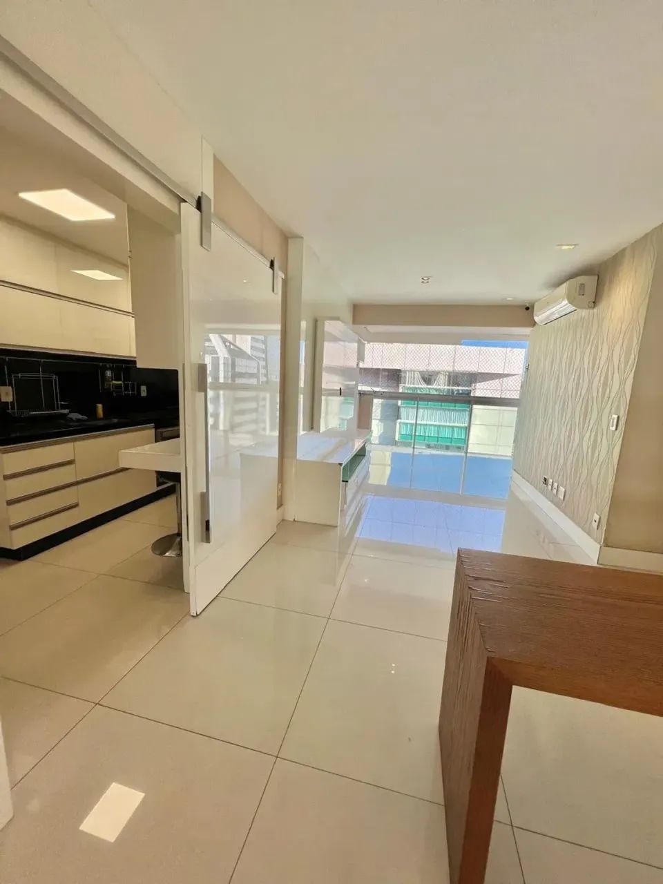 LINDO APARTAMENTO 3 QUARTOS A VENDA ENSEADA DO SUA VITORIA - Foto 2
