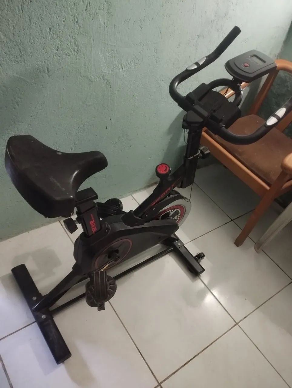Bicicleta Ergométrica Spinning - Foto 5
