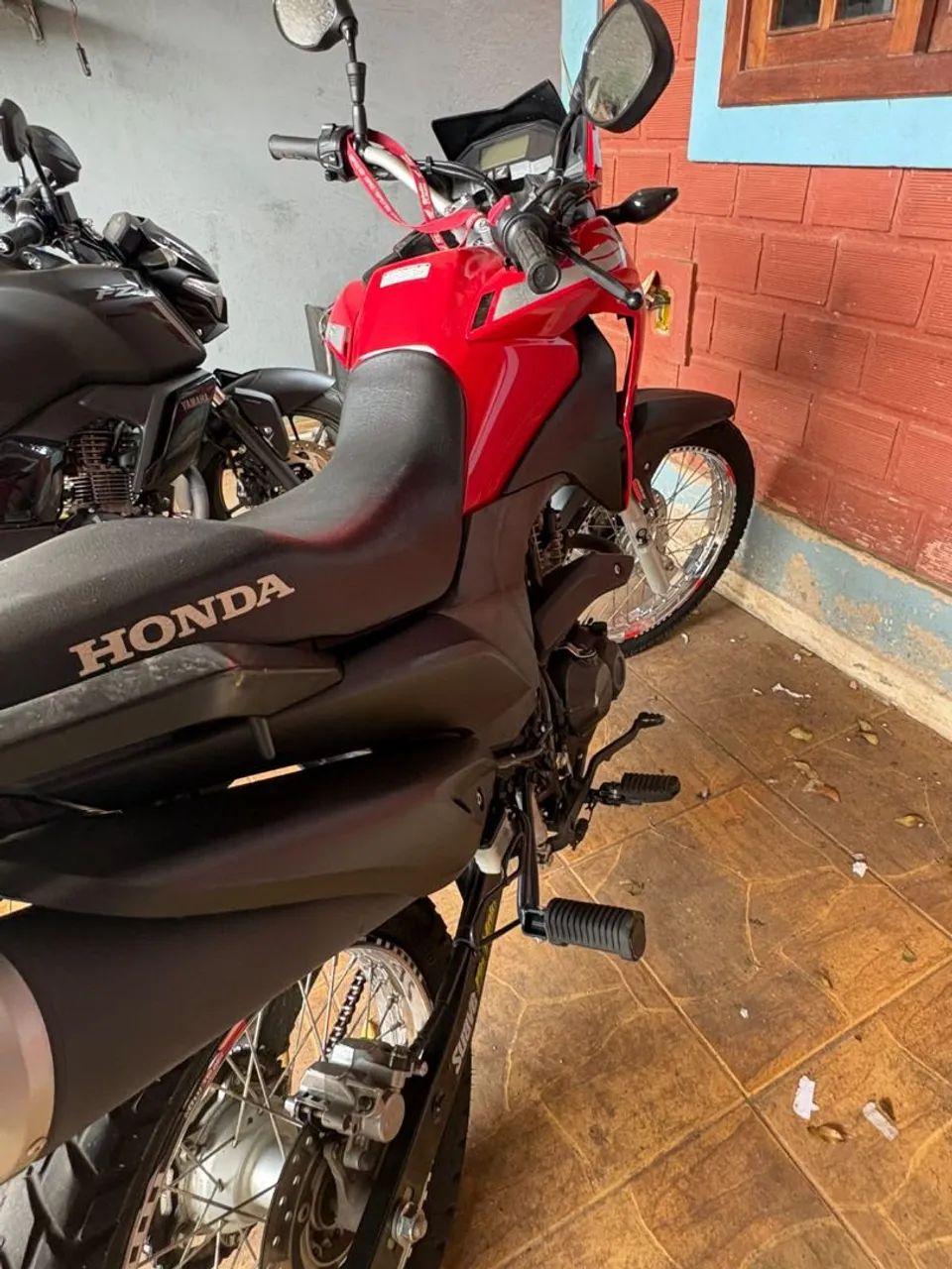 Vendo XRE 190 top dos em dias  - Foto 3