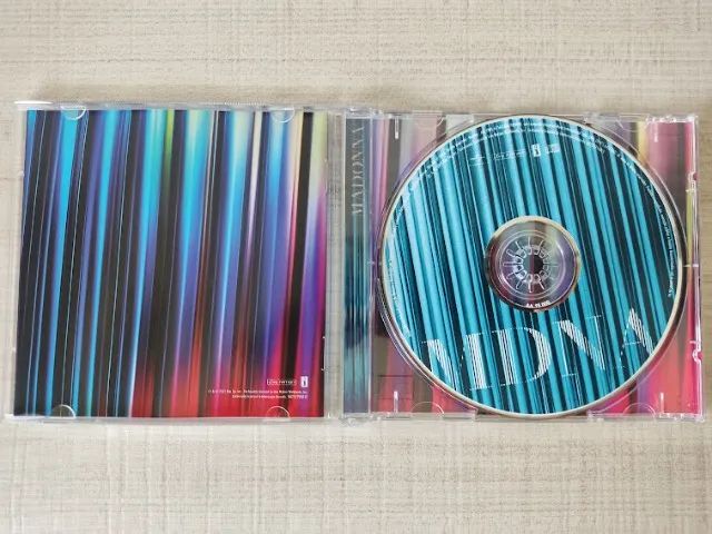 Cd Madonna - Mdna - Simples - Usado em otimo estado - Foto 3