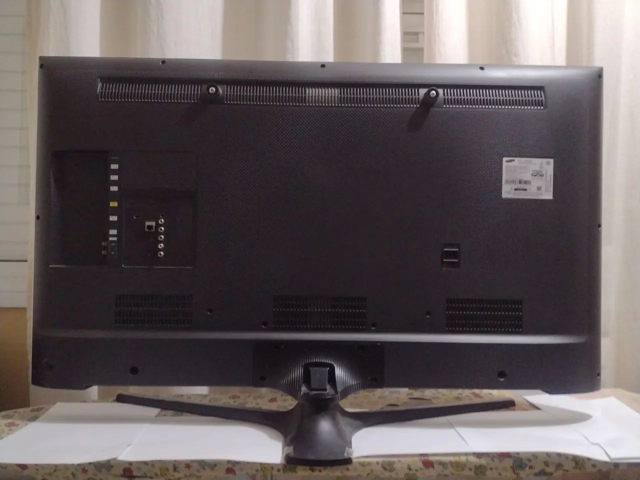 TV Samsung Modelo UN48J6300AG - Foto 4