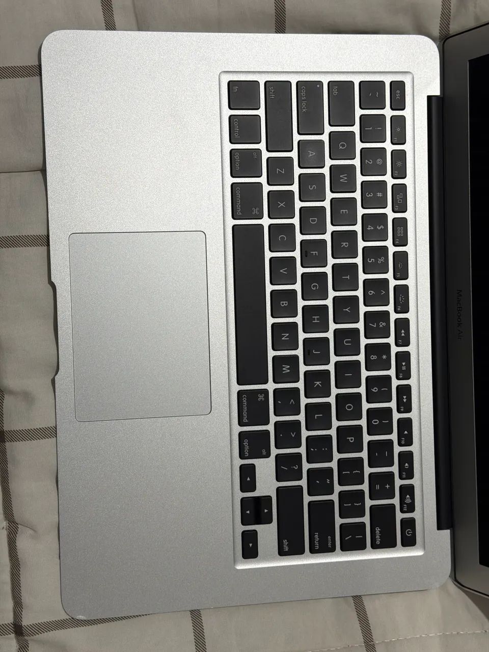 Ótimo MacBook Air 2017 i5 8RAM 128SSD - Foto 5