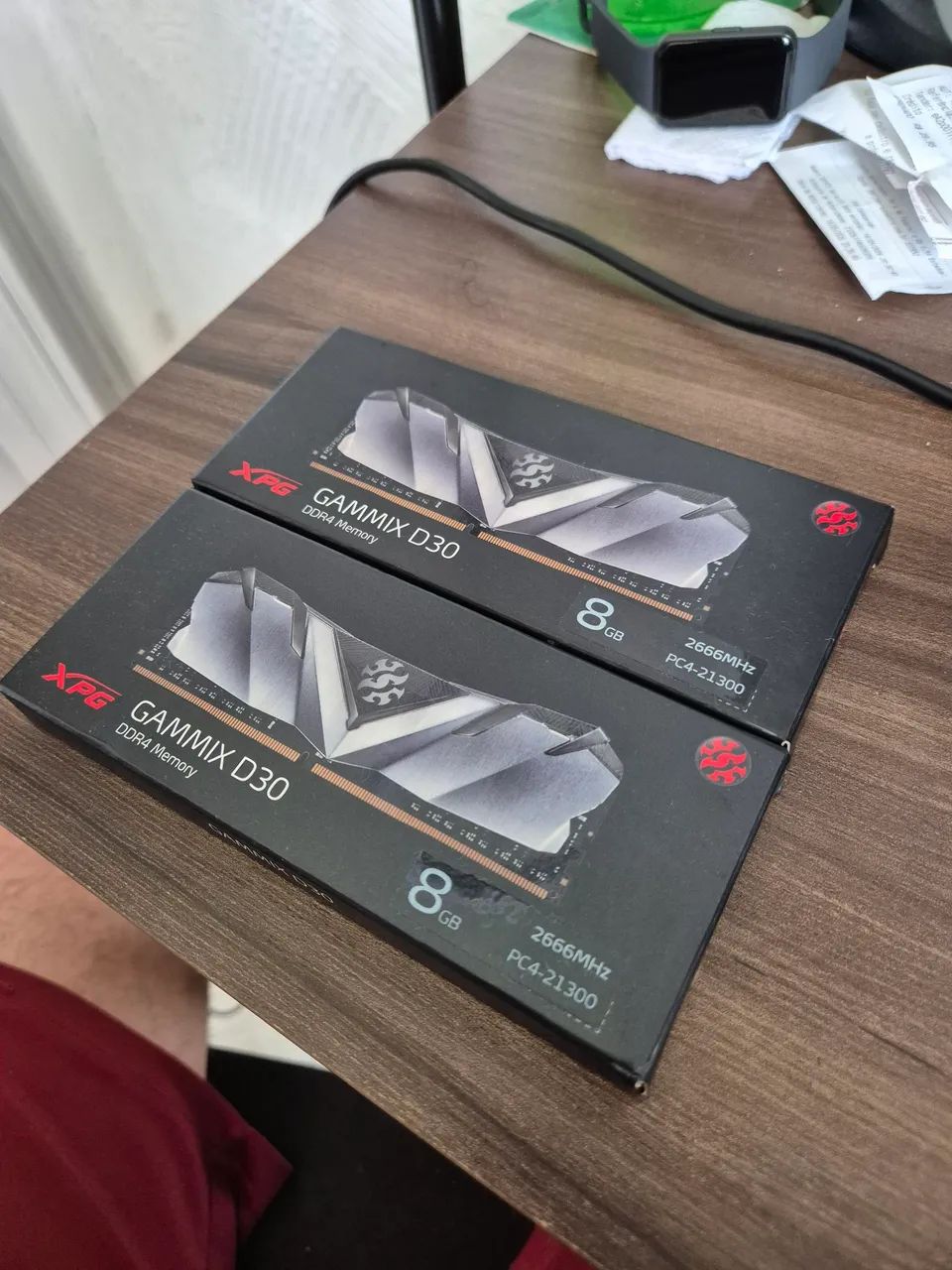 Memórias DDR4 8GB 2666MHz praticamente zeradas - Memória RAM