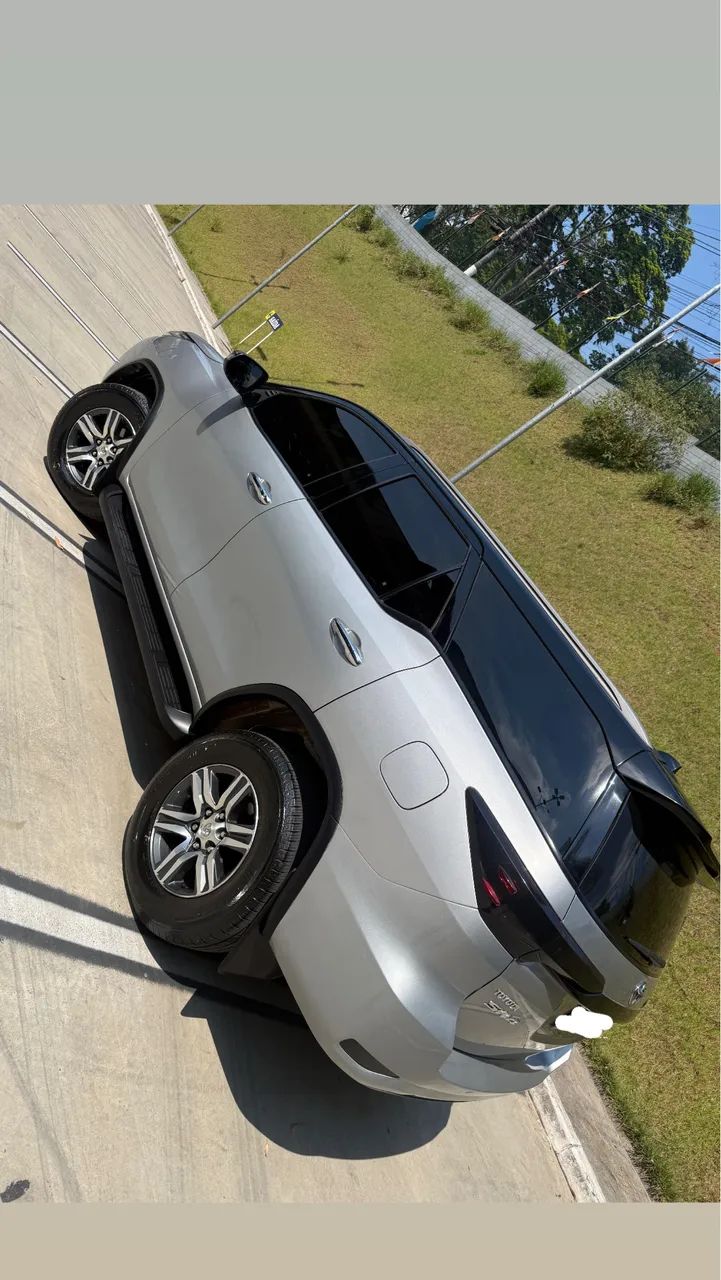 Toyota Hilux SW4 SRV 4X2 2.7 Flex 16V Aut. 2018 - Foto 4
