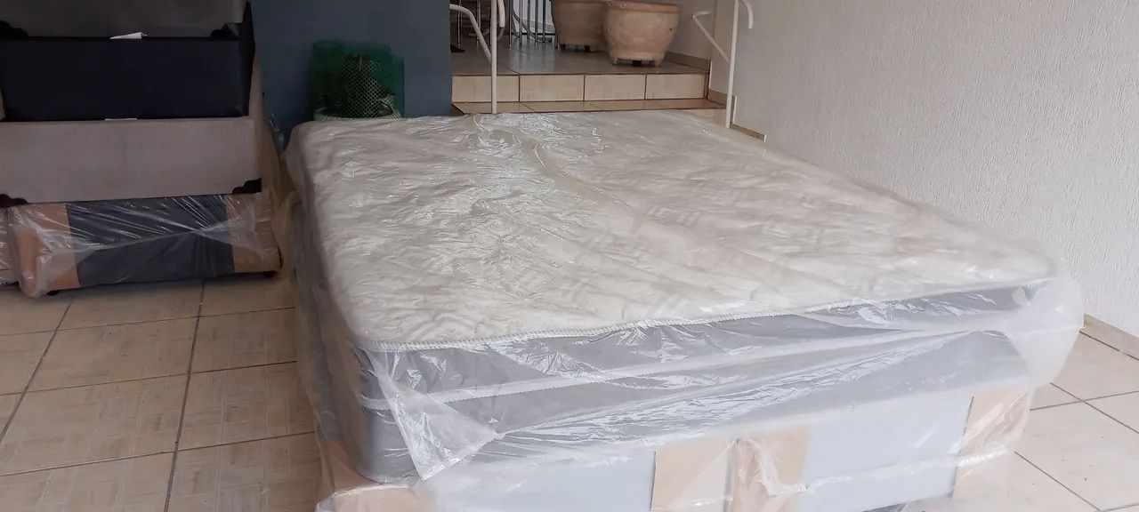 Cama Box Queen 