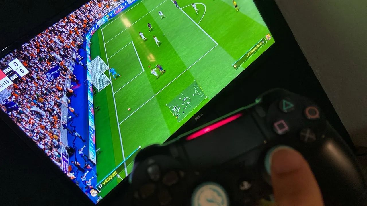 PS4 SLIM 1TB  - Foto 3