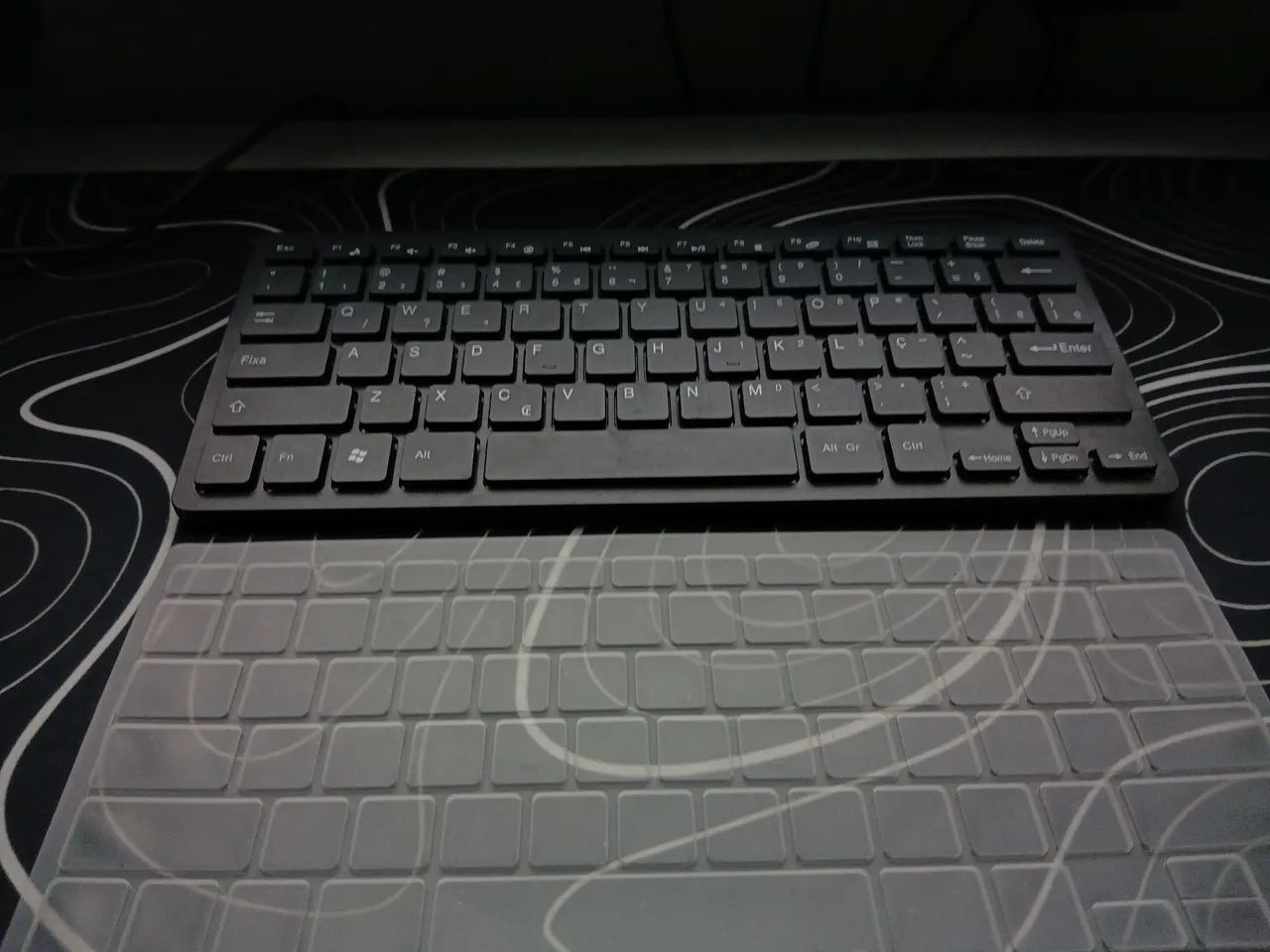 Teclado Bluetooth preto 