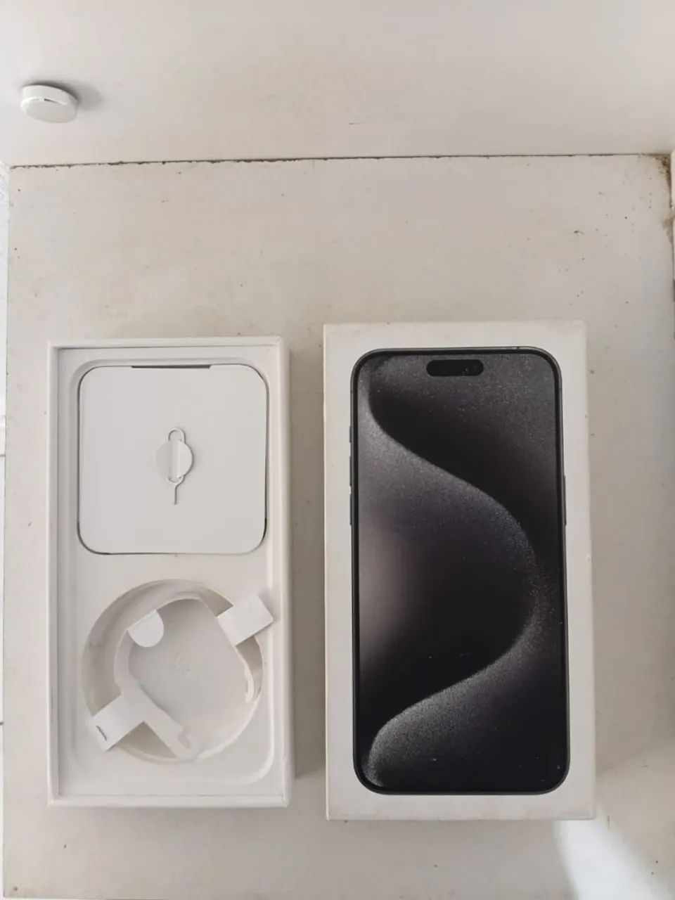 Caixa Vazia iPhone 15  - Foto 3