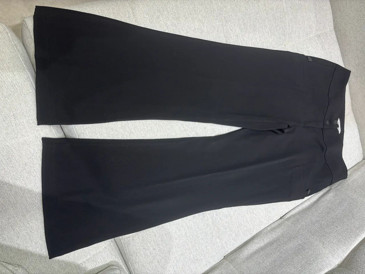 Calça preta tamanho 40 - Foto 2