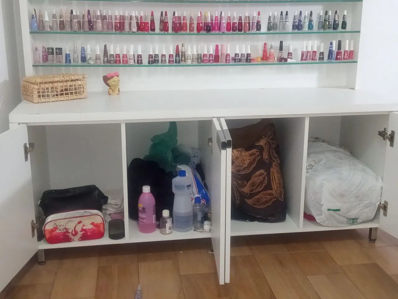 Expositor de esmaltes 