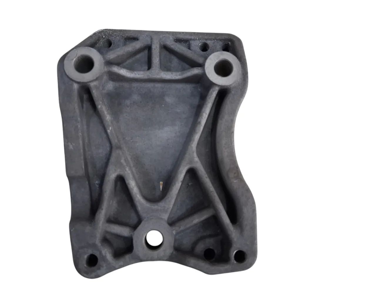 Suporte compressor Chery Arrizo 5/6 Tiggo 5 E4G168103020 - Foto 9