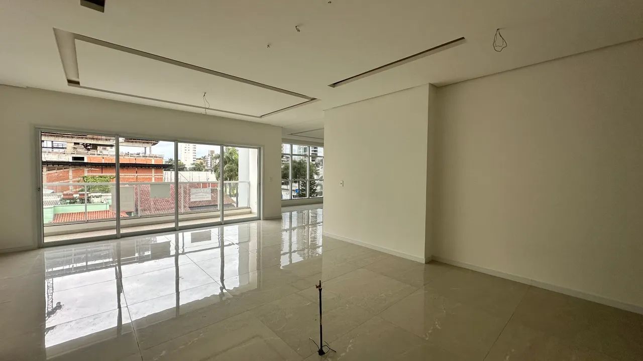 Apartamento 4 dormitórios em frente a AABB - Foto 3