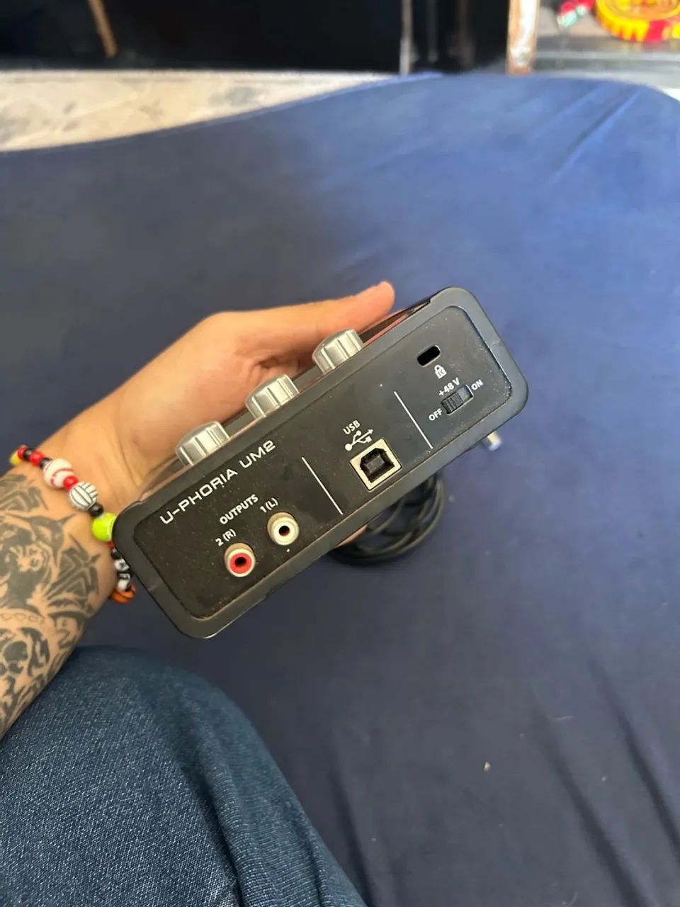Interface de Áudio Behringer U-Phoria UM2 - Foto 4