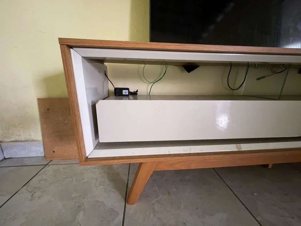 Rack com Painel em bom estado  - Foto 2
