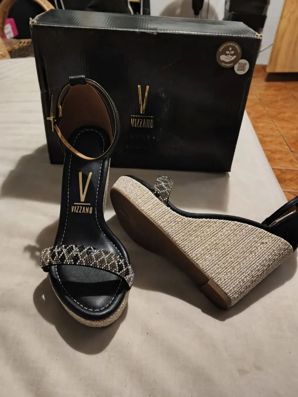Sandália Anabela 38 Vizzano nova