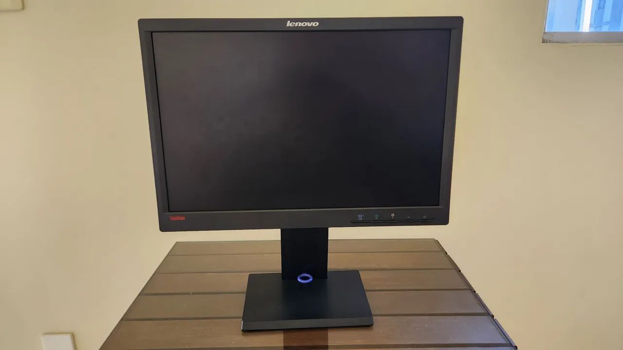Monitor Lenovo 19" - Ler descrição  - Foto 2