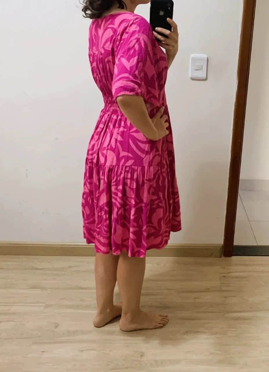 Vestido rosa manga flare - Foto 4
