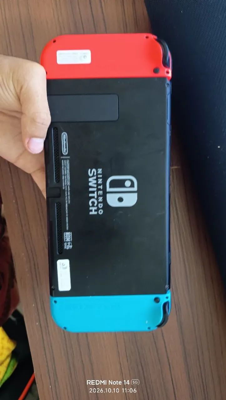 NINTENDO SWITCH V2  - Foto 4