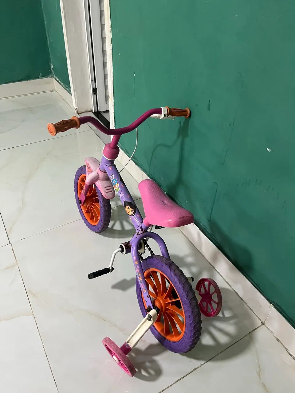 Bicicleta infantil Dora - Foto 4