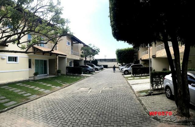 Laguna Ville, casa em condomínio, 4 suítes, 3 vagas, área de lazer completa, Lagoa Redonda - Foto 18