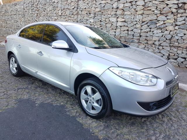 RENAULT FLUENCE DYNAMIQUE 2.0 16V HI-FLEX AUT. 2014 - Foto 3