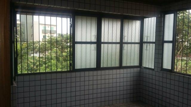 Vendo Prédio de 3 andares c 3 três apartamentos, valor à vista R$ 250.000,00 - Foto 8