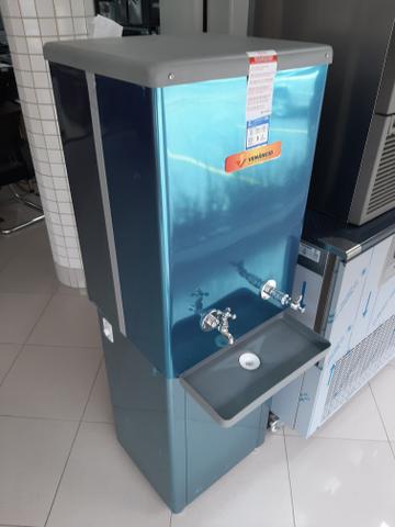 Bebedouro de agua de 100 litros jean