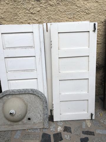 Portas janelas madeira - Foto 2