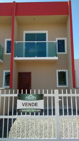 1179 Sobrado Geminado Averbado no Centro, excelente localização - Foto 3