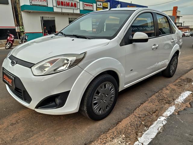 Ford fiesta 1.6 completo 2014 impecável - Foto 5