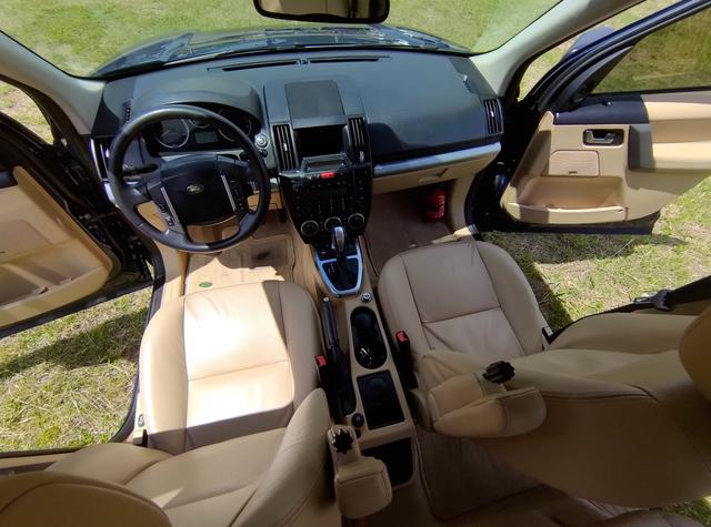 Land Rover Freelander2 SE 4x4 Suv ótimo estado! Pneus novos! Lacrada sem detalhes! - Foto 10