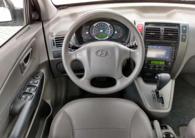 HYUNDAI TUCSON 2.0 MPFI GLS 16V 143CV 2WD FLEX 4P AUTOMATICO. - Foto 8