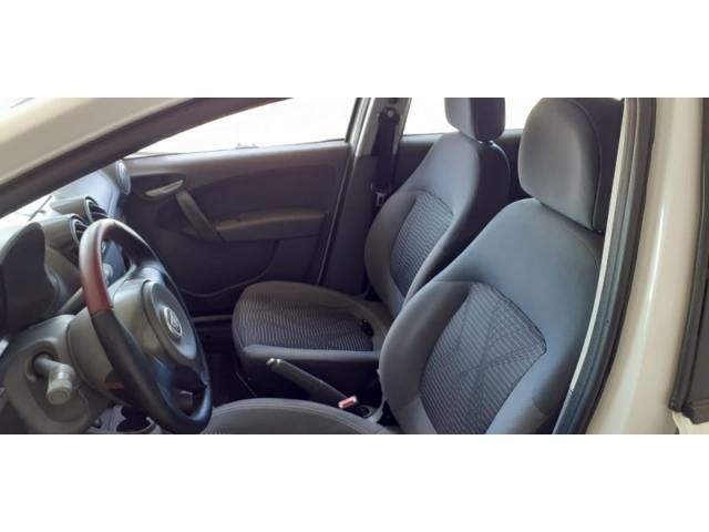 FIAT PALIO 1.4 MPI ATTRACTIVE 8V FLEX 2015 - Foto 7