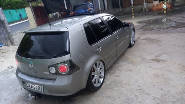 VENDO GOLF 2013 EDIÇÃO LIMITADA TOP.